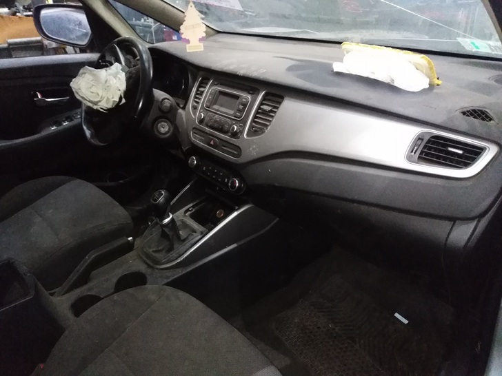  Kia CARENS 2014    EN DESARME